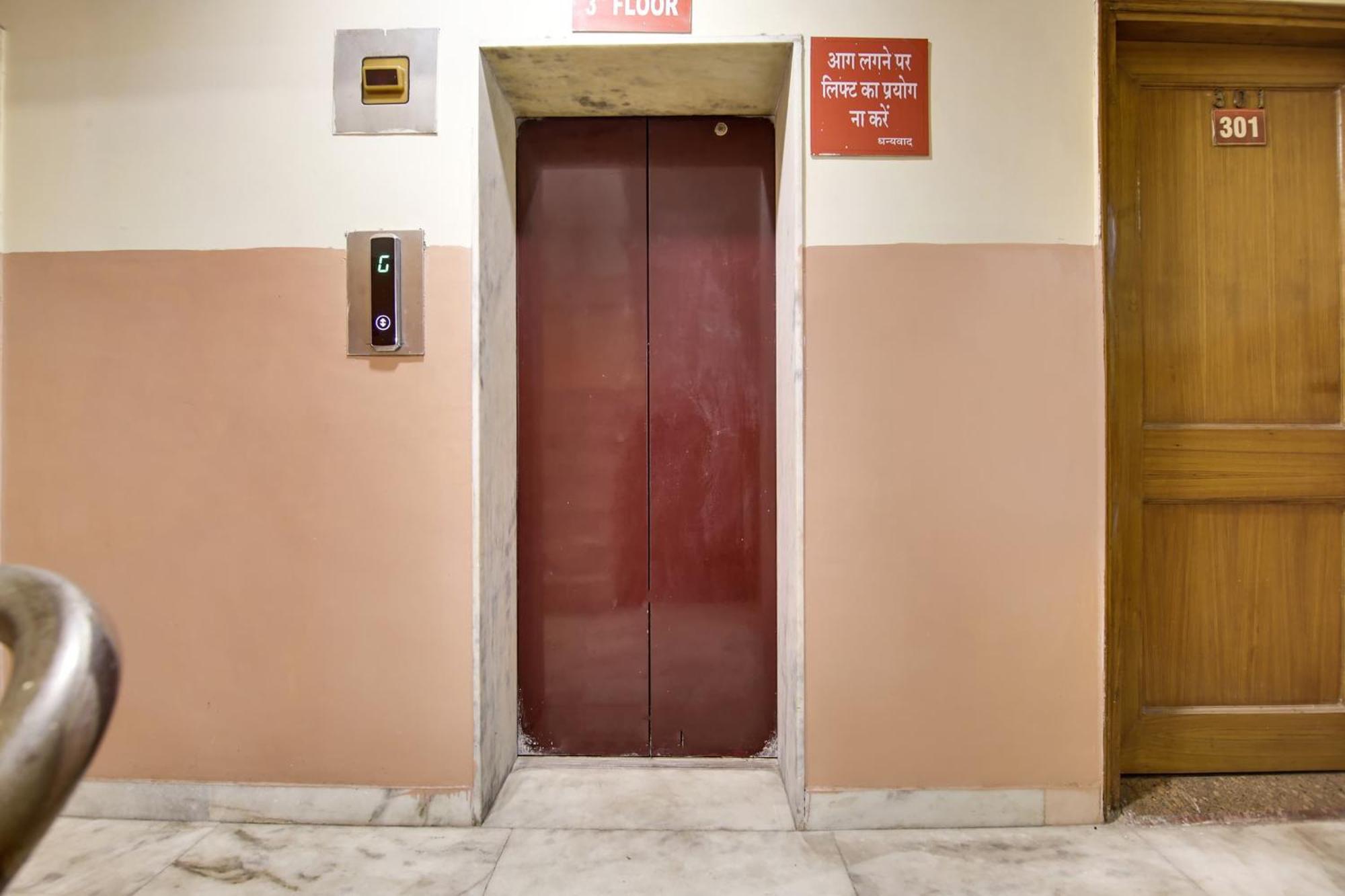 Hotel O Sunshine Palace Delhi  Esterno foto