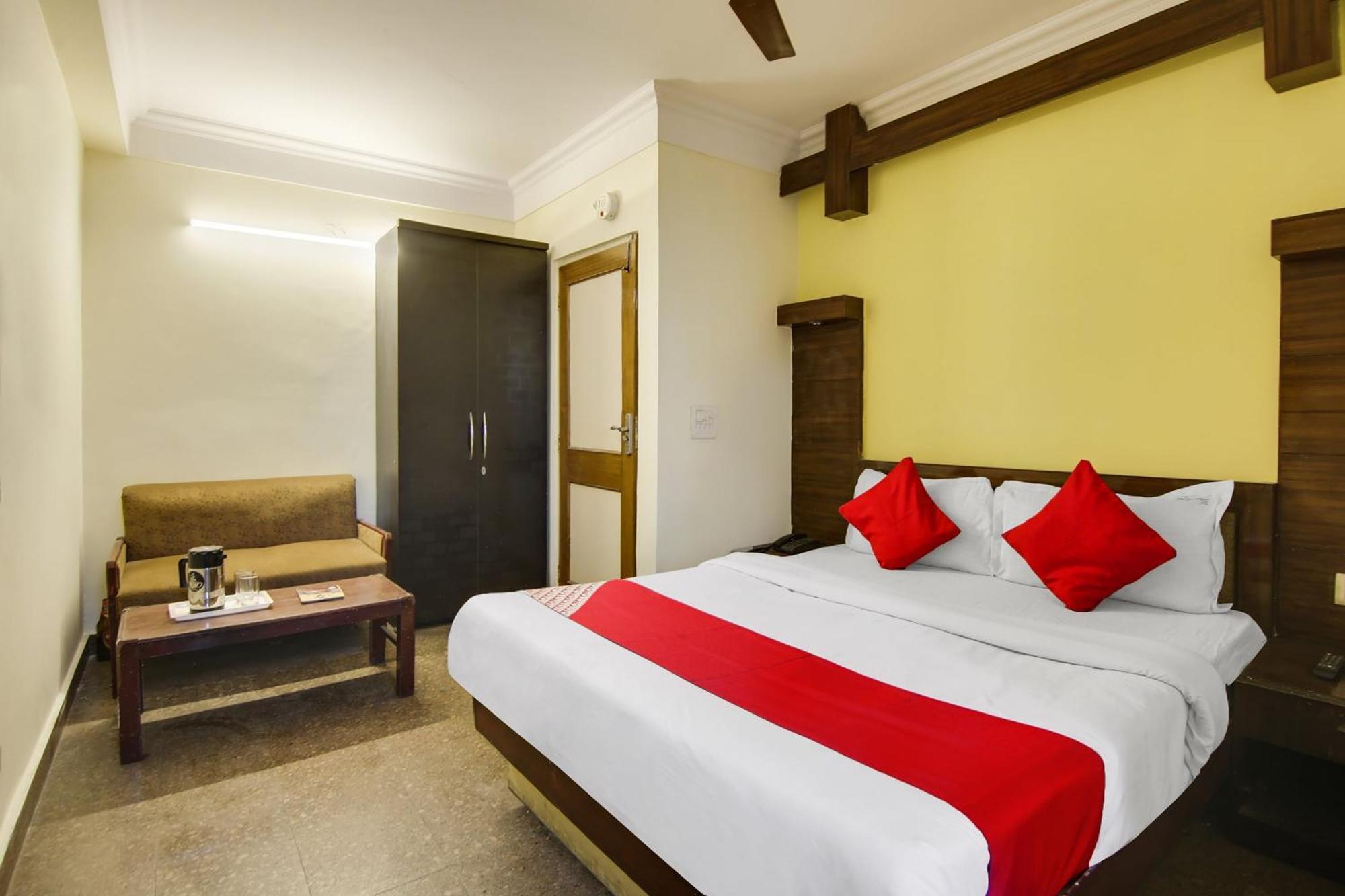 Hotel O Sunshine Palace Delhi  Esterno foto