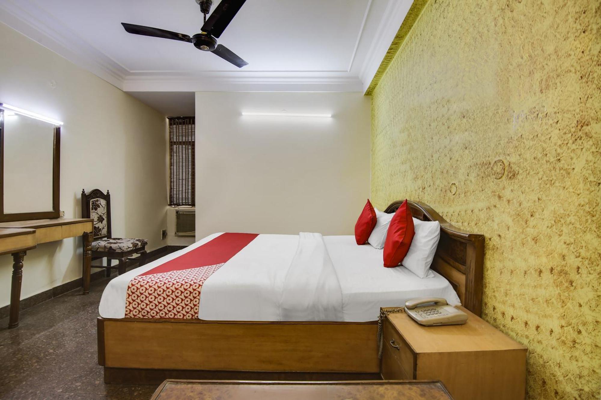 Hotel O Sunshine Palace Delhi  Esterno foto